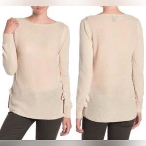 Sofia 100% cashmere sweater cream neutral long sleeve lightweight lace-up soft M